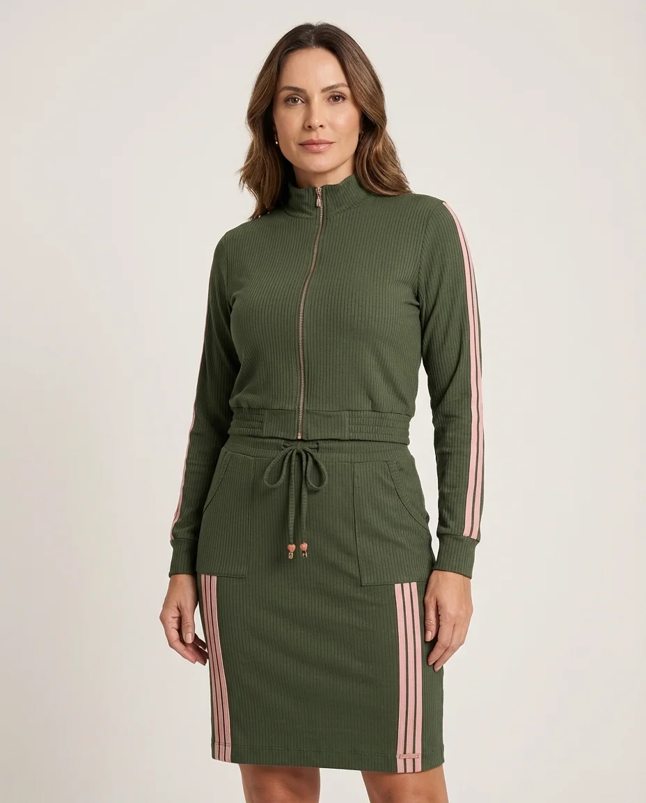 Conjunto Beatriz Verde Militar com Detalhes em Rosa