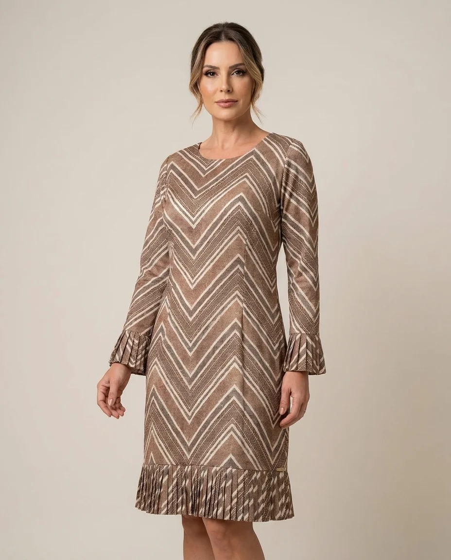 Vestido Tubinho Estampado com Detalhes Plissados