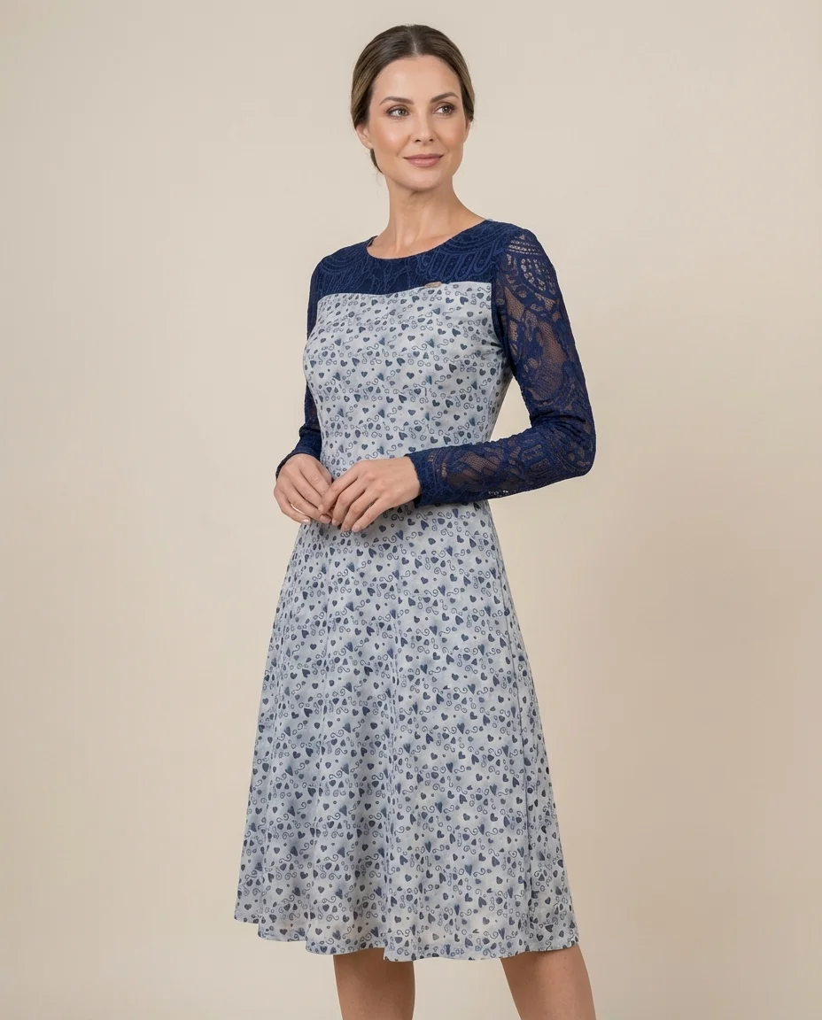 Vestido Estampado Corações com Renda Azul Marinho Hapuk